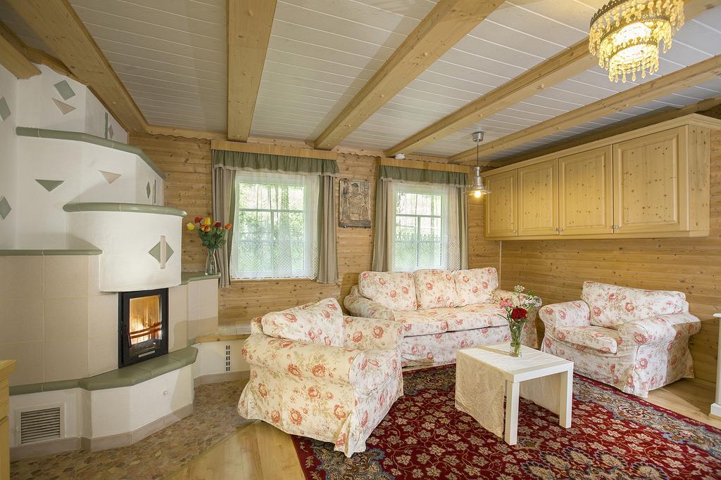 Das Altsteirische Landhaus - La Maison De Pronegg - Feriendomizil Im Biosphaerenpark Wienerwald Pressbaum ห้อง รูปภาพ